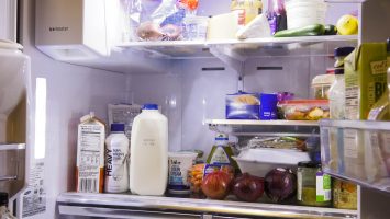 A new survey by the American Dairy Association Mideast finds that 94% of Americans say they throw away food at home. Experts say a few easy changes can help families cutdown on food waste, easing the burden on the environment and their wallets.