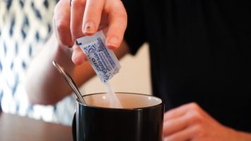 A new study by researchers at The Ohio State University Wexner Medical Center clarifies the healthier choice between sugar and artificial sweeteners. Contrary to some previous research, the study found that artificial sweeteners do not cause health issues or lead to diabetes in healthy adults.